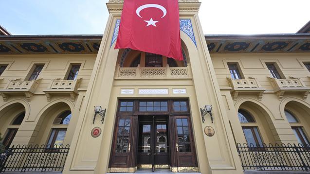Emine Erdoğan, Ankara'nın tarihi yapılarından Ankara Palas Müzesi'ni ziyaret etti