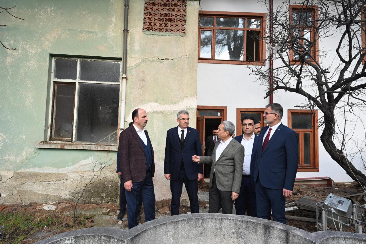 Altay: Tarık Buğra'nın hatıralarını Akşehir'deki evinde yaşatacağız