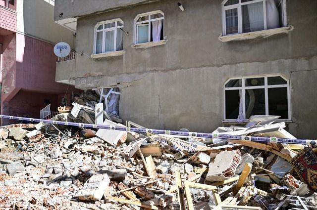 Deprem olmasa da kendiliğinden çökebilecek bina sayısı açıklandı