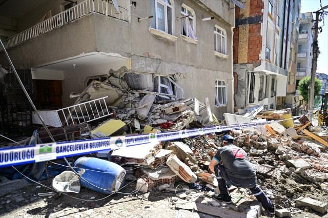 Deprem olmasa da kendiliğinden çökebilecek bina sayısı açıklandı