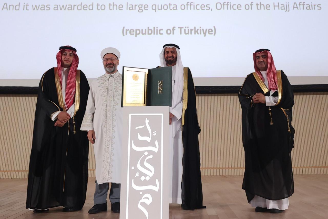 Suudi Arabistan Türkiye'yi seçti! Ödülü Ali Erbaş aldı