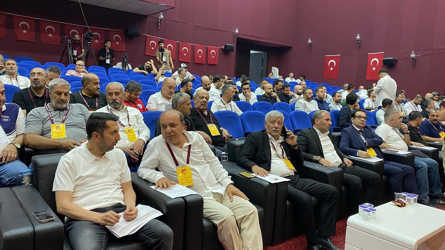 Elazığspor’un başkanı Ahmet Fethi Yılmaz oldu