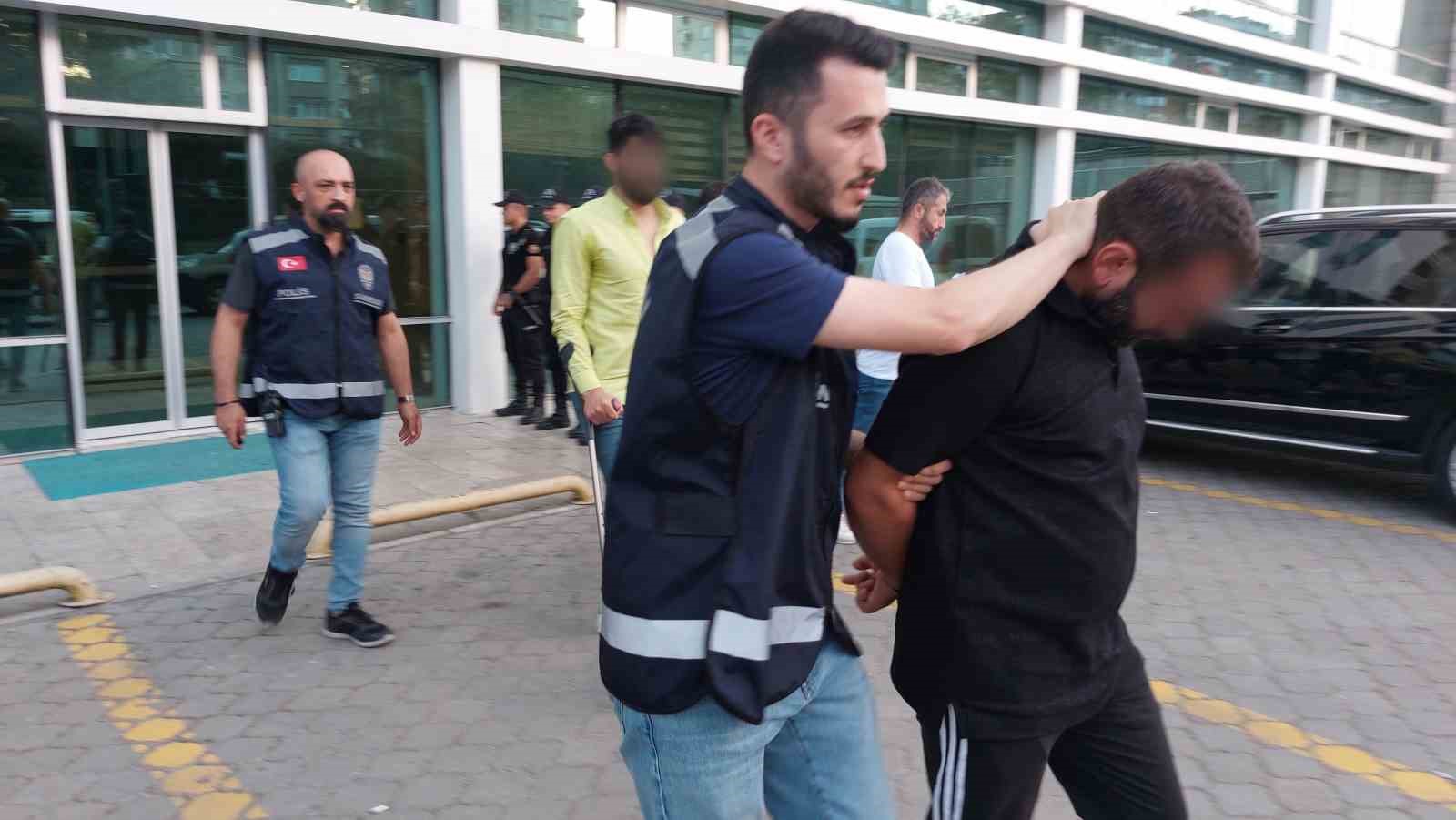 Samsun’da 6 kişinin yaralandığı silahlı çatışmada 2 kişi tutuklandı