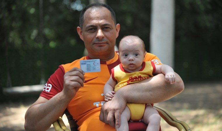 Galatasaray fanatiği baba, oğluna Icardi'nin adını verdi: 'Geleceğin Galatasaraylı futbol yıldızı olacak' - Son Dakika Spor Haberleri | Cumhuriyet