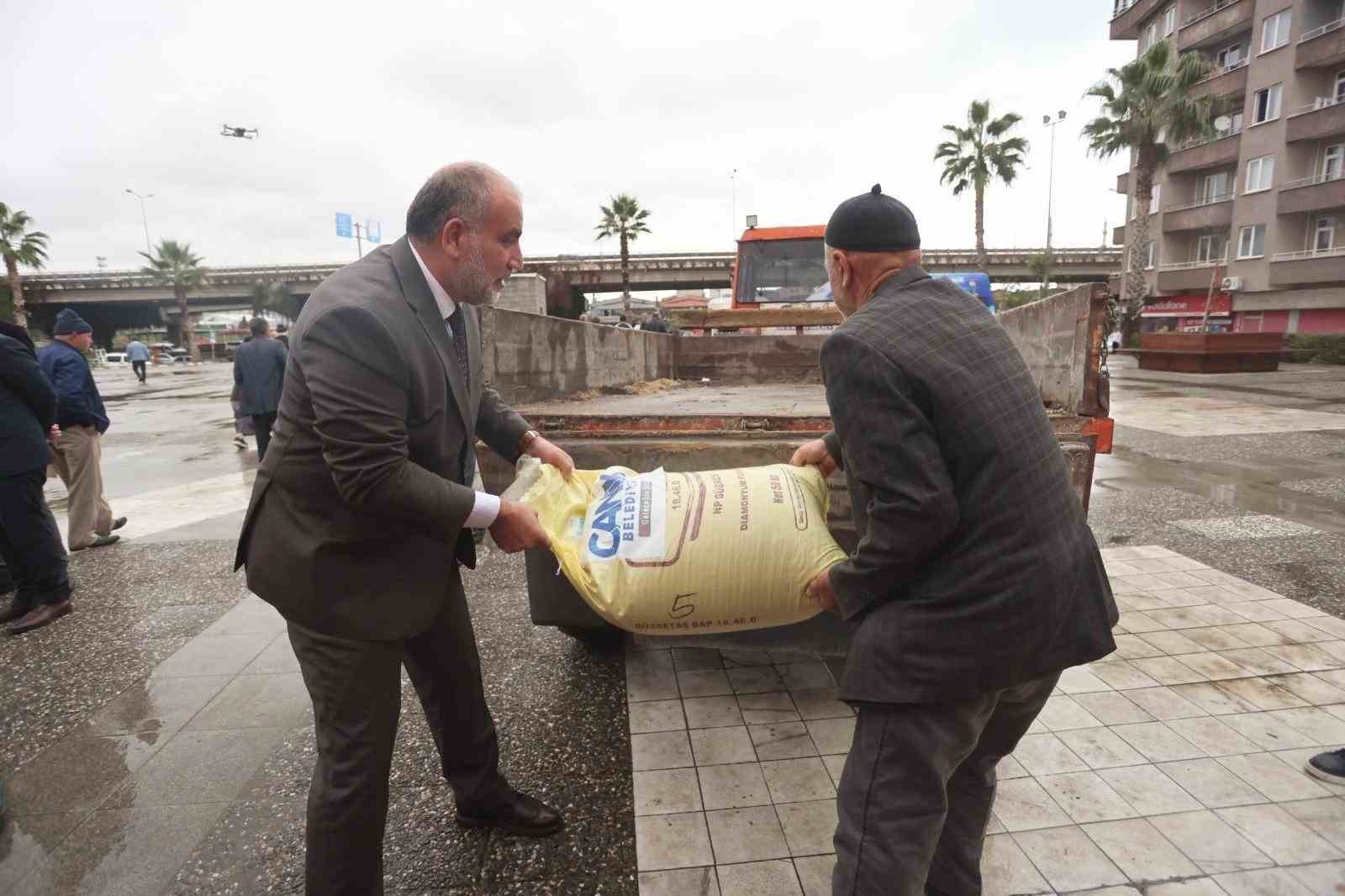 Başkan Sandıkçı: “Çiftçimize destek olmaya devam edeceğiz”