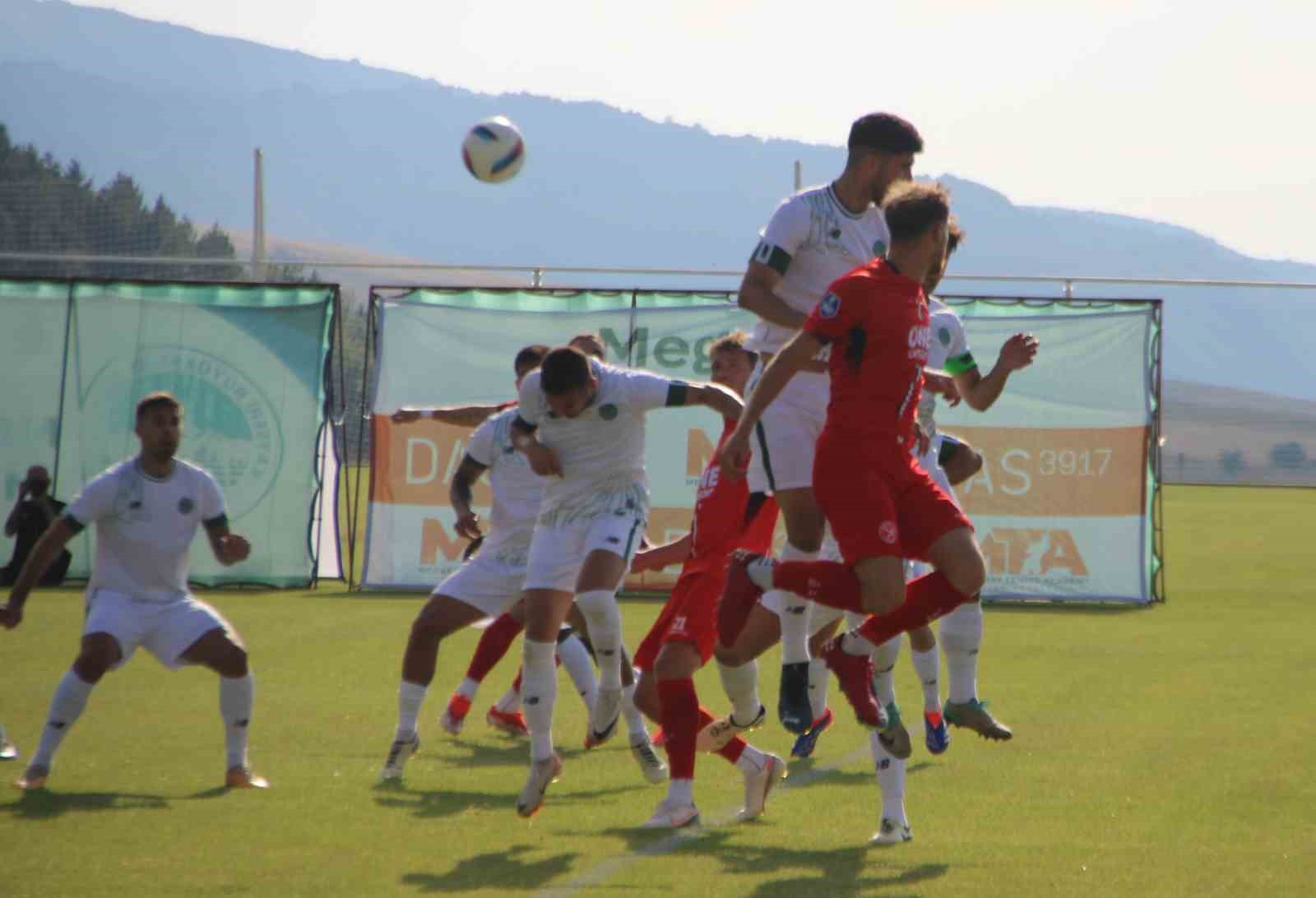 Konyaspor hazırlık maçında Almere City’yi mağlup etti