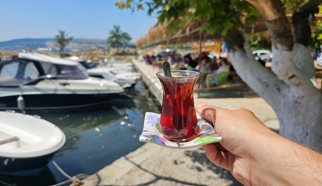 Erdek’te baba-oğul 35 yıllık geleneği sürdürüyor