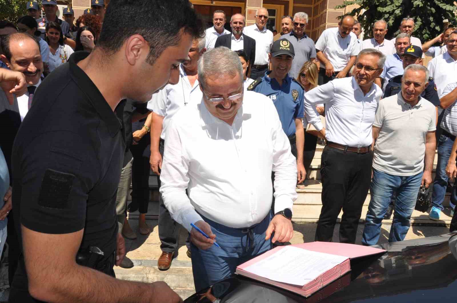 Kaymakam Sağlam, Salihli’den Çarşamba’ya uğurlandı