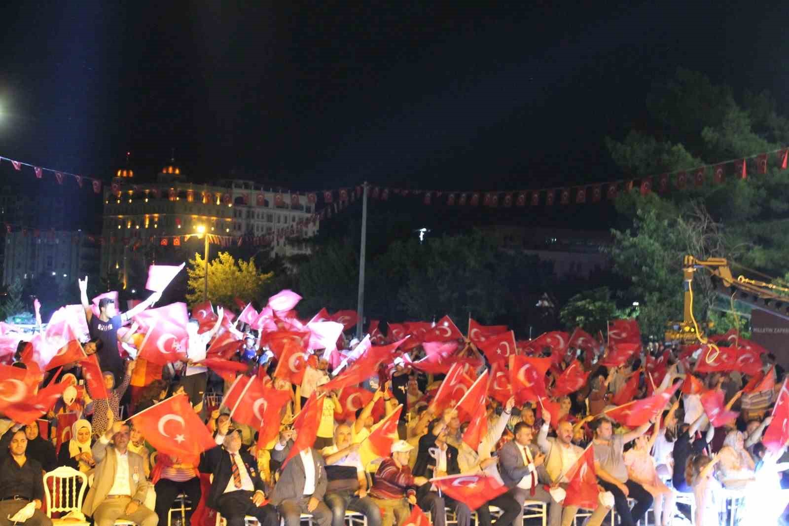 Mardin’de 15 Temmuz Demokrasi ve Milli Birlik Günü anma etkinliği