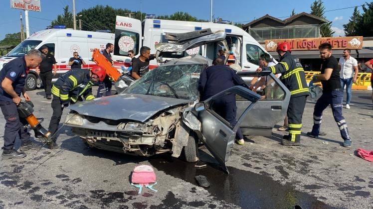 Işıkta beklerken kamyon çarptı: 2 küçük kız kardeşe yürek burkan veda