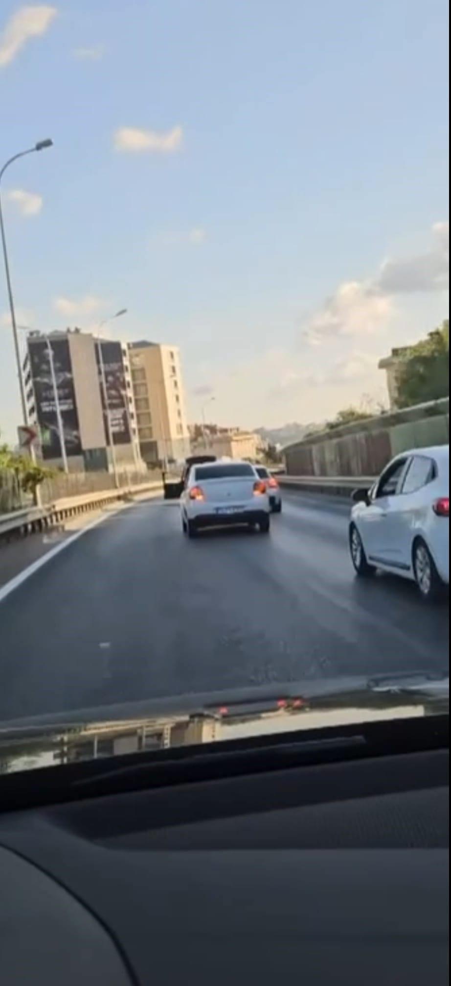 Beykoz'da arabasının kapılarını açarak ilerleyen sürücüye ceza