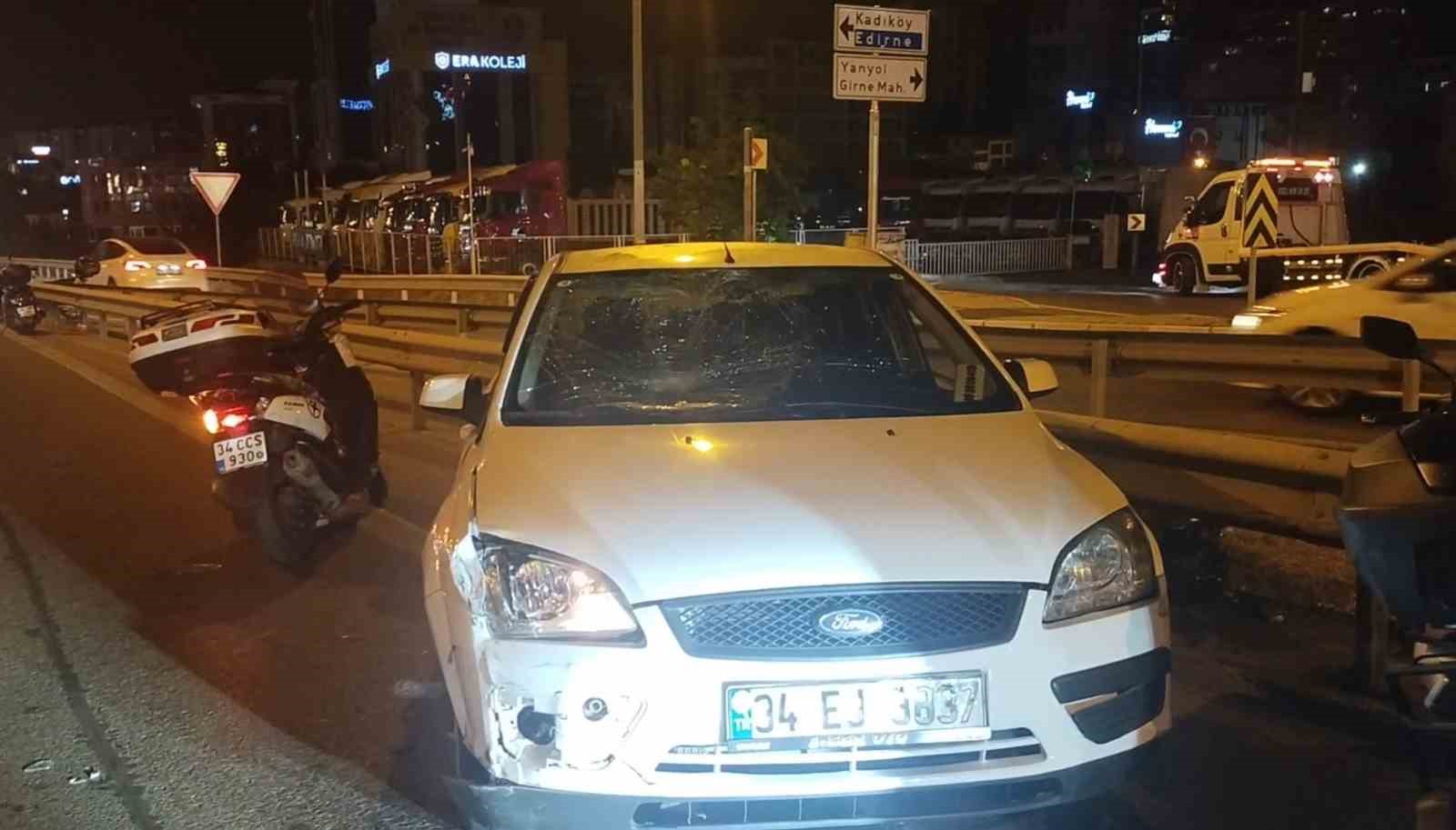 Maltepe’de otomobil motosiklete çarptı: 1 ağır yaralı