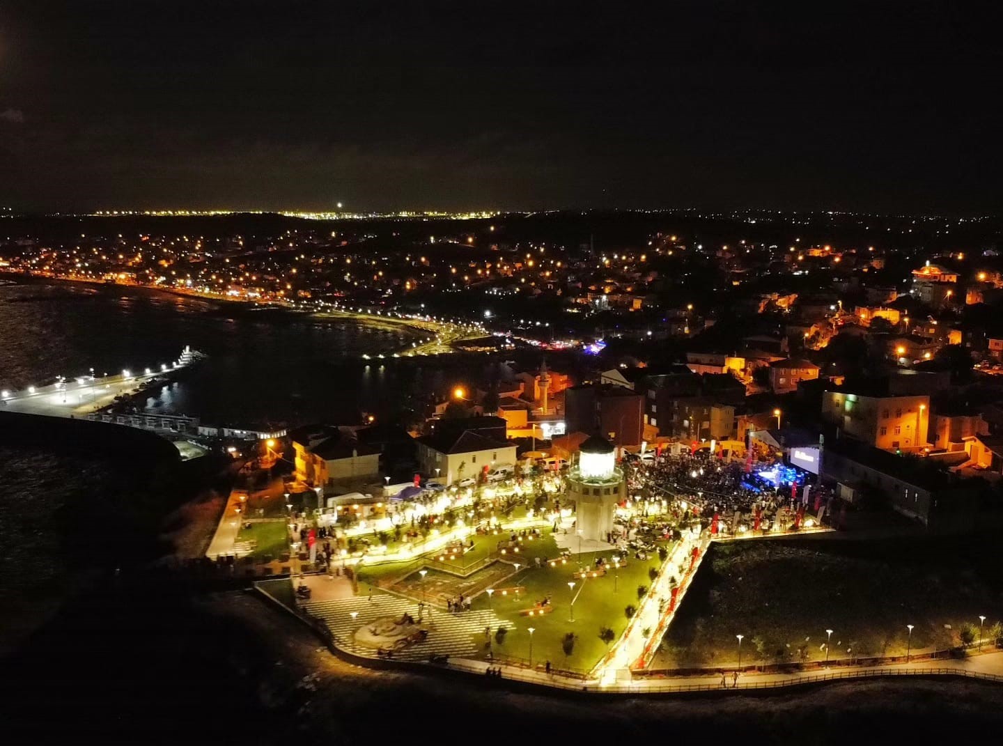 Arnavutköy’de 100 günlük hizmet döneminde tamamlanan projelerin lansmanı yapıldı