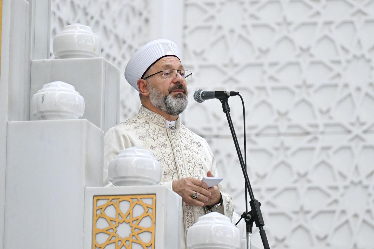 Diyanet'ten 'hutbe' açıklaması: 'Saçmalık', 'hadsizlik' gibi nitelemeler...