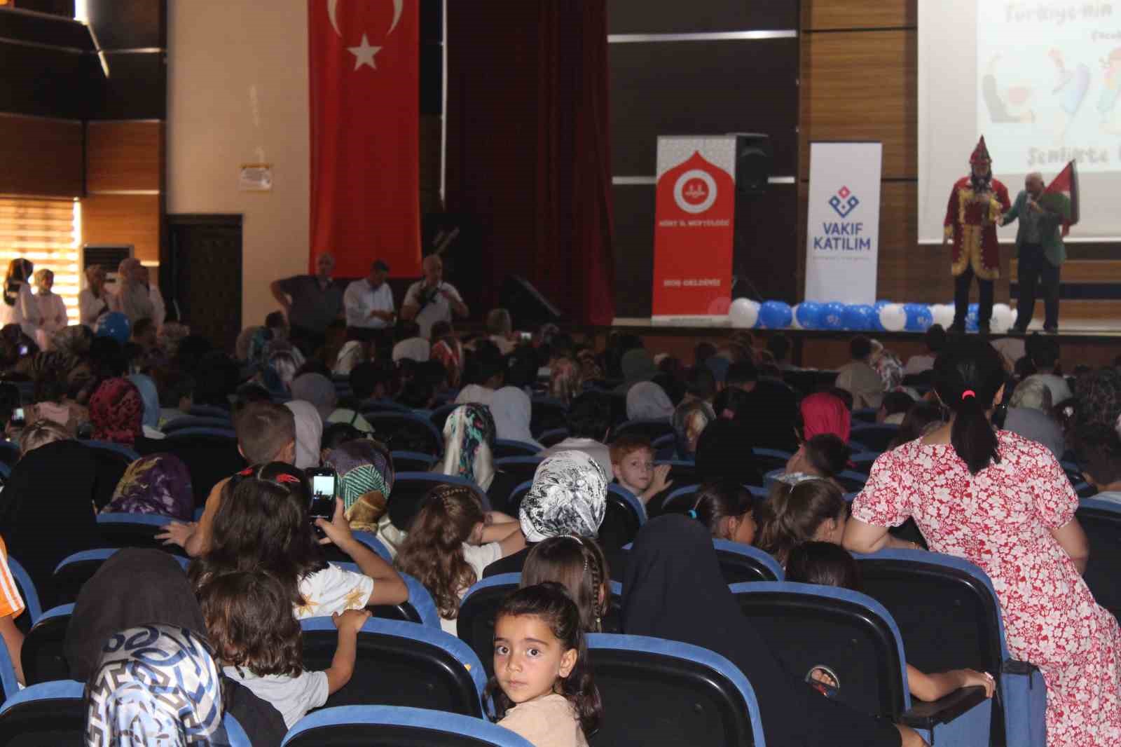 Siirt’te ‘100. Yılda Çocuklarımızla 100 Şenlik’ programında miniklere özel etkinlik