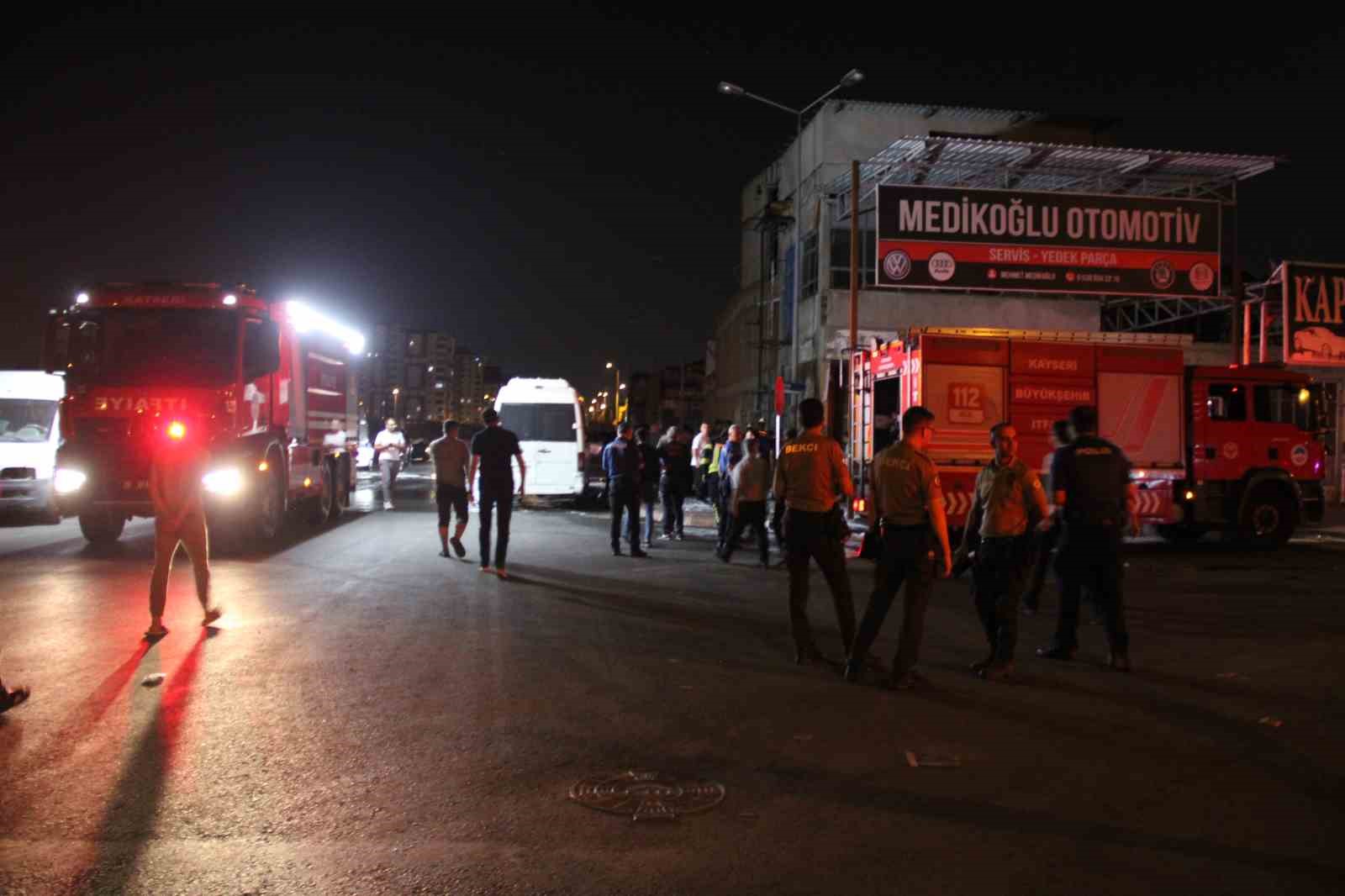 İşyerinin doğalgaz borusu patladı