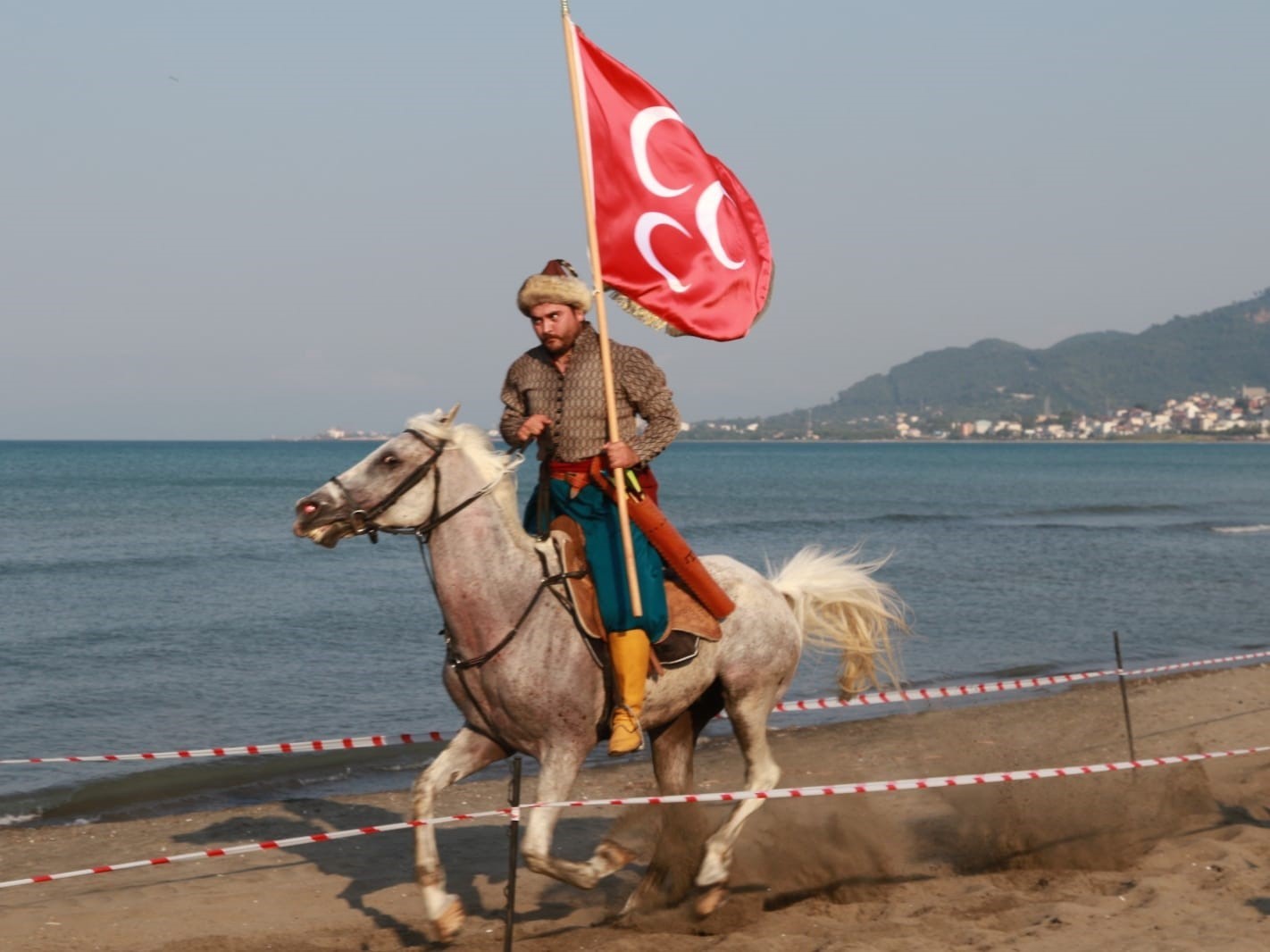 Ünye’de atlı gösteriler heyecanı yaşandı