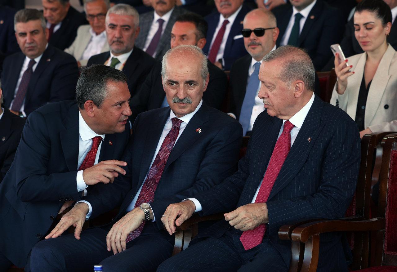 Özgür Özel, Erdoğan ile ne konuştuklarını açıkladı