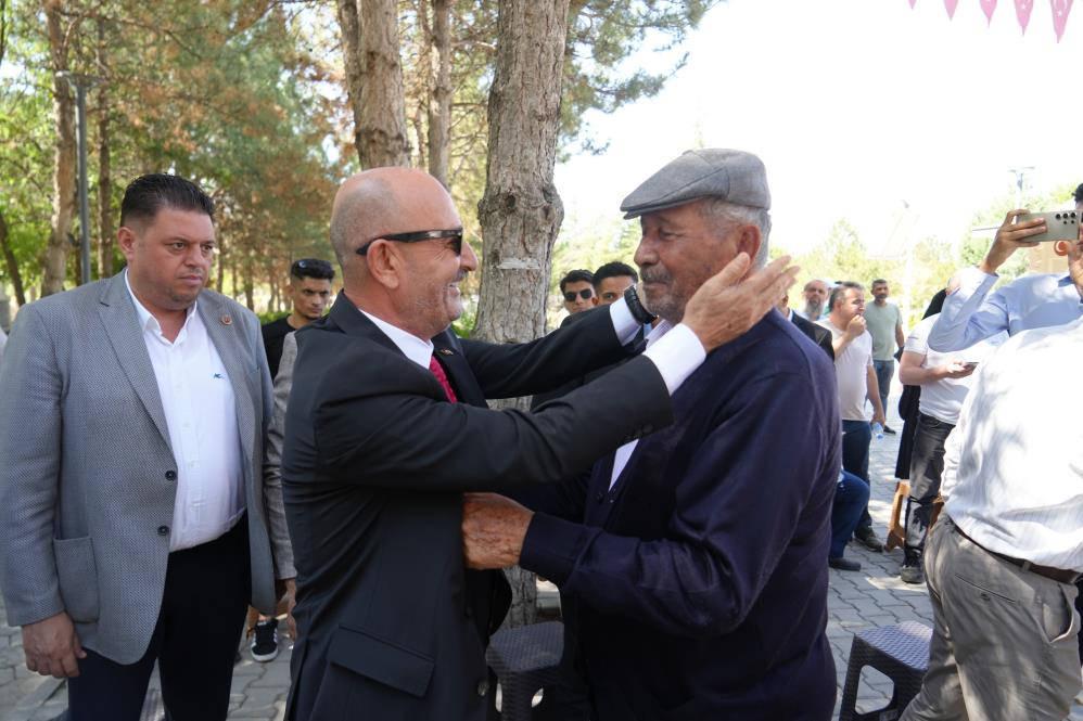 Zekai Aksakallı: Bu ülkede Ömer'ler bitmez