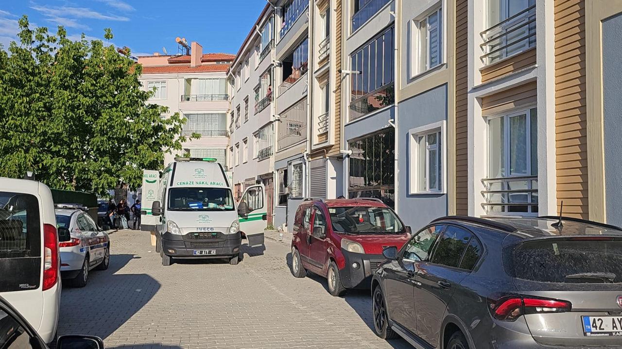 Anne ve oğlu dün yangında ölmüştü! Kızı da bugün başka evde ölü bulundu